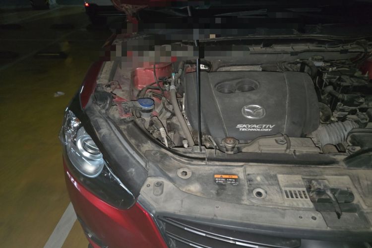 Used Mazda CX-5 2015 2.0L Automatic Two-Wheel Drive Urban Version Engine Bay Right