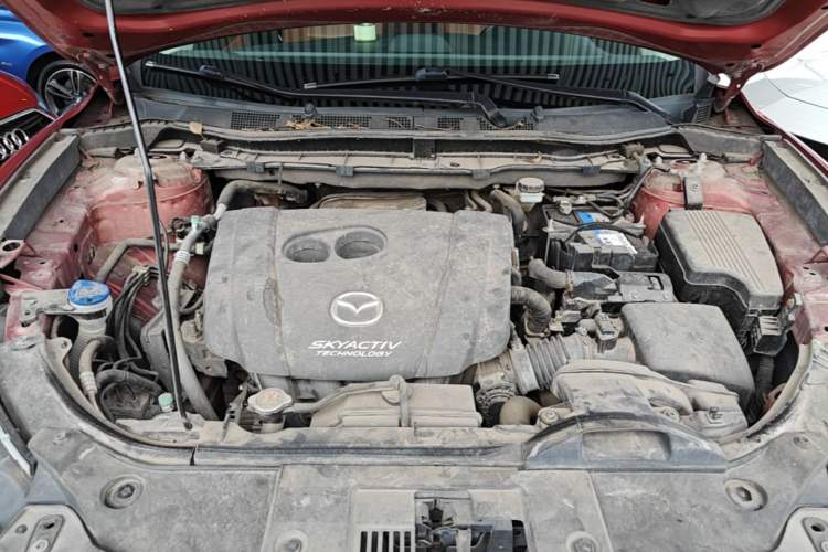 Used Mazda CX-5 2015 2.0L Automatic Two-Wheel Drive Urban Version Engine Bay