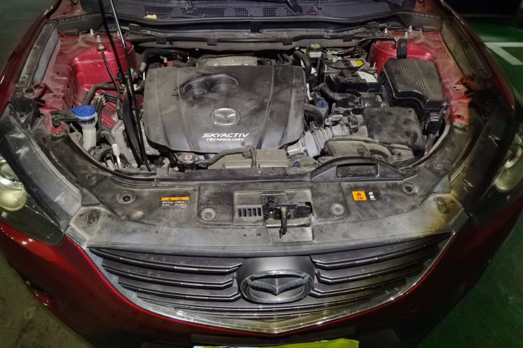 Used Mazda CX-5 2015 2.0L Automatic Two-Wheel Drive Urban Version Engine Bay