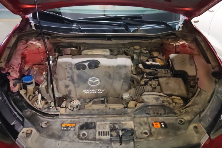 Used Mazda CX-5 2015 2.0L Automatic Two-Wheel Drive Urban Version Engine Bay