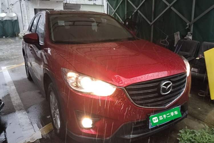 Used Mazda CX-5 2015 2.0L Automatic Two-Wheel Drive Urban Version Exterior 1