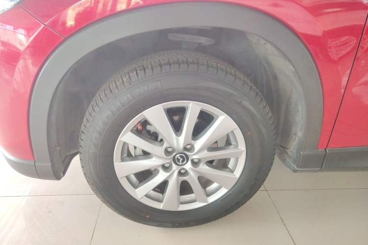 Used Mazda CX-5 2015 2.0L Automatic 4x4 Luxury Edition Exterior 4