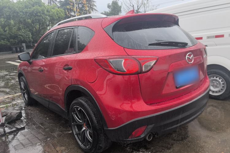 Used Mazda CX-5 2015 2.0L Automatic Two-Wheel Drive Urban Version Exterior 5