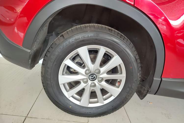 Used Mazda CX-5 2015 2.0L Automatic 4x4 Luxury Edition Exterior 5