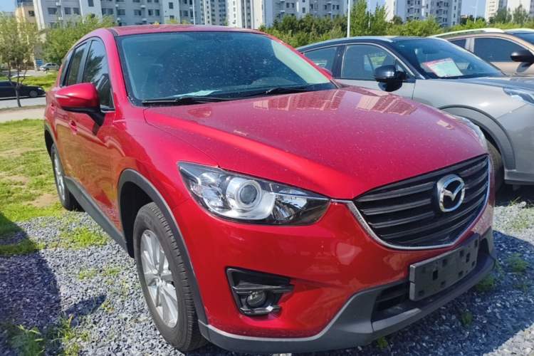 Used Mazda CX-5 2015 2.0L Automatic 2WD Comfort Edition Front Right 45 Deg