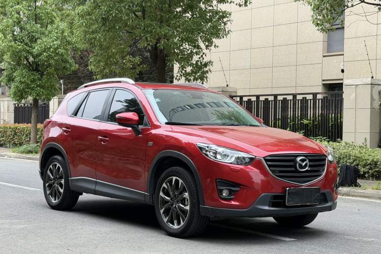 Used Mazda CX-5 2015 2.5L Automatic 4x4 Flagship Model Front Right 45 Deg