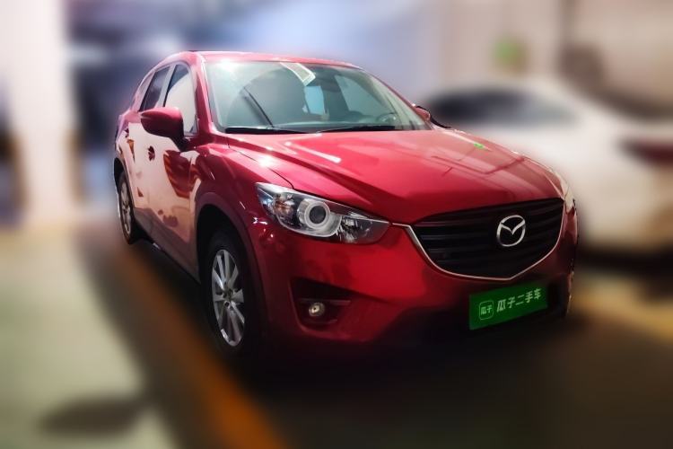Used Mazda CX-5 2015 2.0L Automatic Two-Wheel Drive Urban Version Front Right 45 Deg