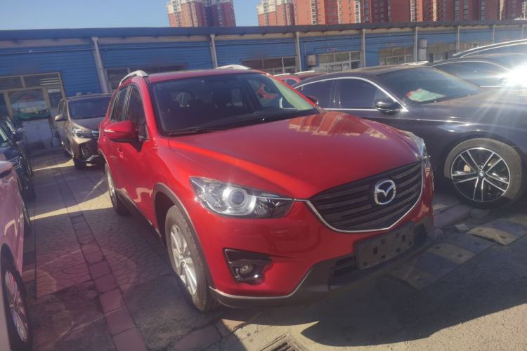 Used Mazda CX-5 2015 2.0L Automatic Two-Wheel Drive Urban Version Front Right 45 Deg