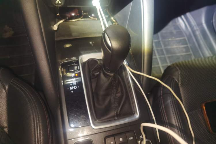 Used Mazda CX-5 2015 2.5L Automatic 4x4 Flagship Model Gear Lever