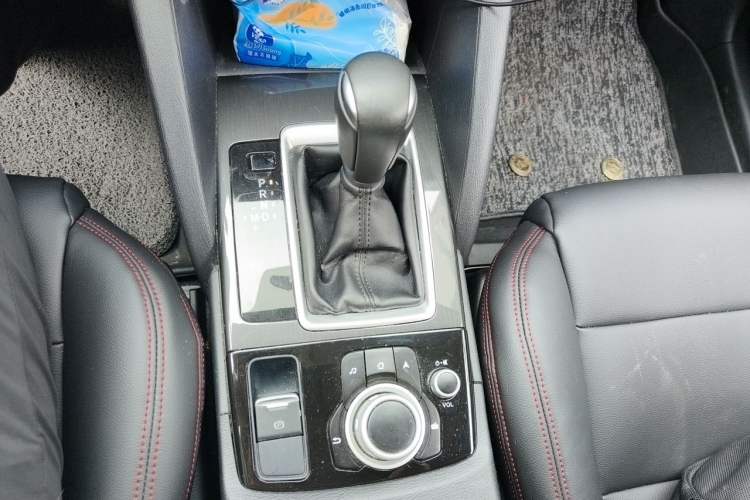 Used Mazda CX-5 2015 2.0L Automatic Two-Wheel Drive Urban Version Gear Lever