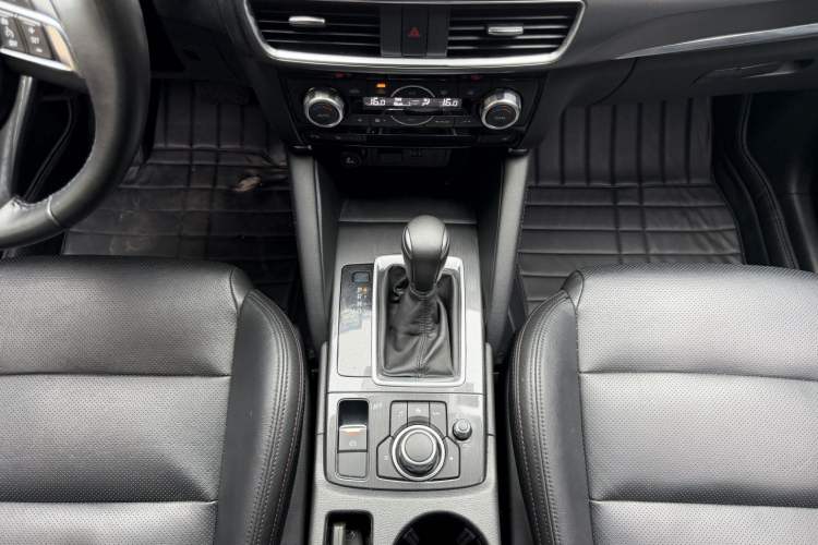 Used Mazda CX-5 2015 2.5L Automatic 4x4 Flagship Model Gear Lever