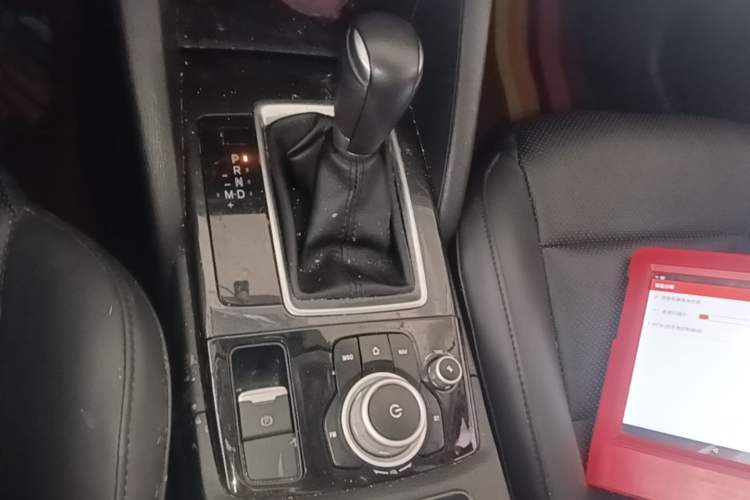 Used Mazda CX-5 2015 2.0L Automatic Two-Wheel Drive Urban Version Gear Lever