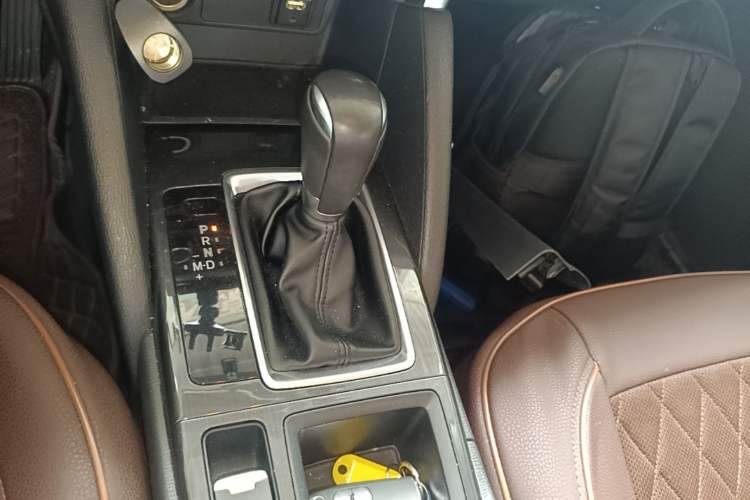 Used Mazda CX-5 2015 2.0L Automatic Two-Wheel Drive Urban Version Gear Lever
