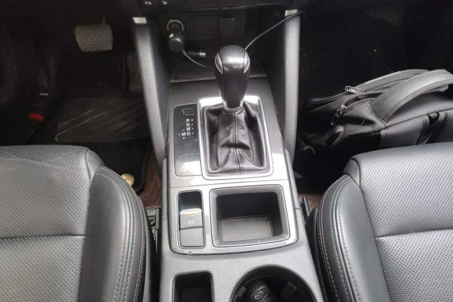 Used Mazda CX-5 2015 2.0L Automatic 4x4 Luxury Edition Gear Lever