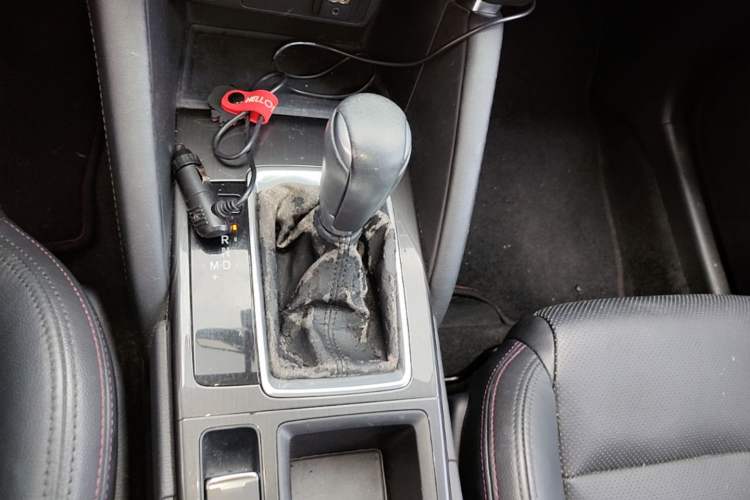 Used Mazda CX-5 2015 2.5L Automatic 4x4 Prestige Edition Gear Lever