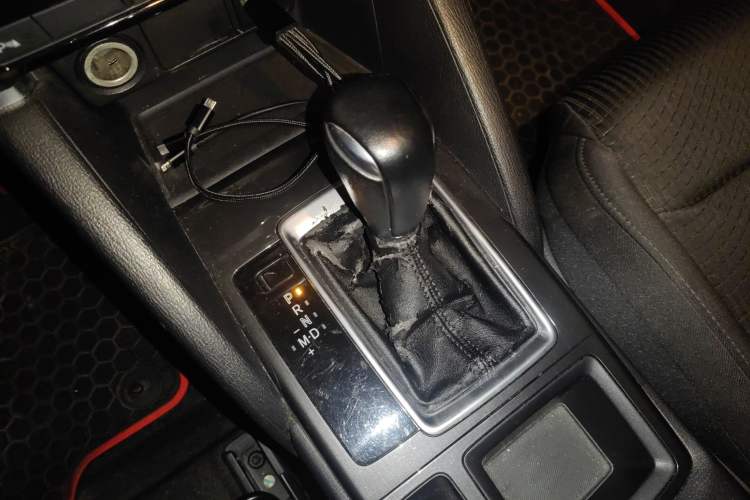 Used Mazda CX-5 2015 2.0L Automatic Two-Wheel Drive Urban Version Gear Lever