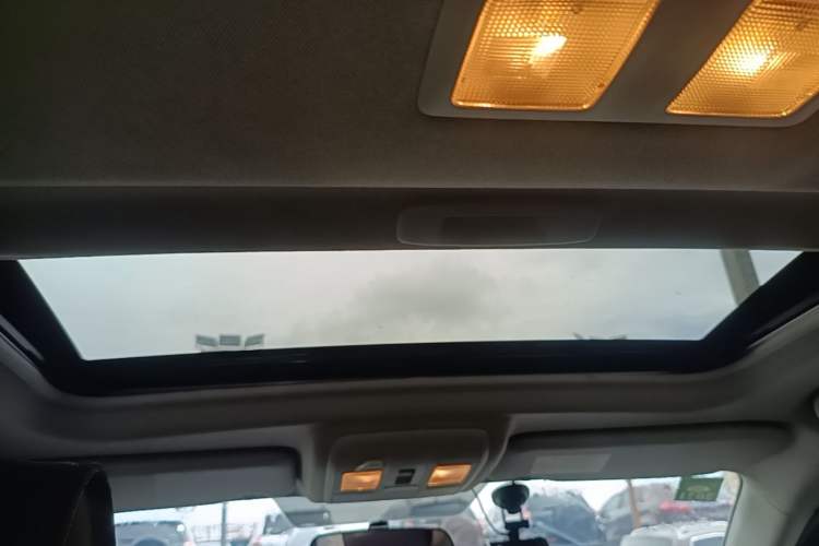 Used Mazda CX-5 2015 2.0L Automatic Two-Wheel Drive Urban Version Headliner