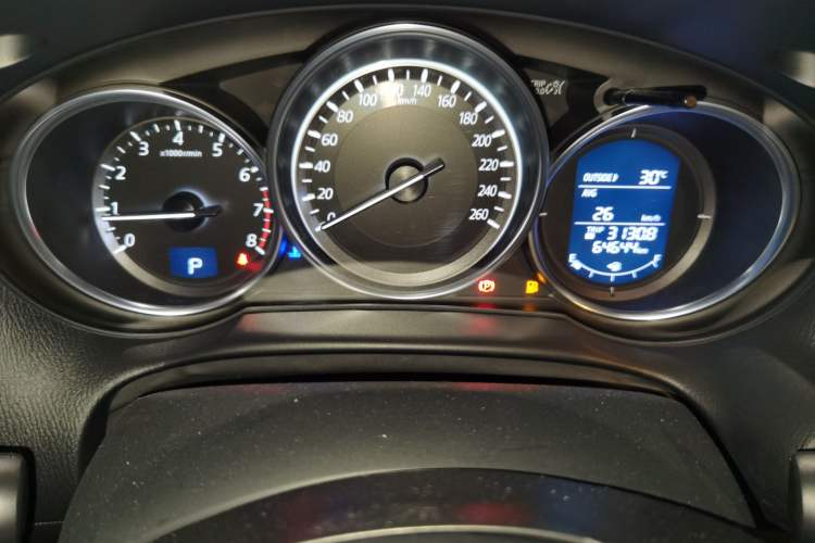 Used Mazda CX-5 2015 2.0L Automatic Two-Wheel Drive Urban Version Instrument Cluster