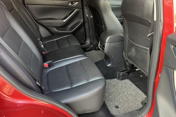 Used Mazda CX-5 2015 2.5L Automatic 4x4 Flagship Model Interior 4