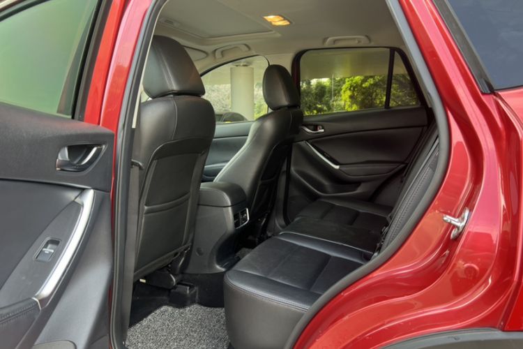 Used Mazda CX-5 2015 2.5L Automatic 4x4 Flagship Model Interior 7