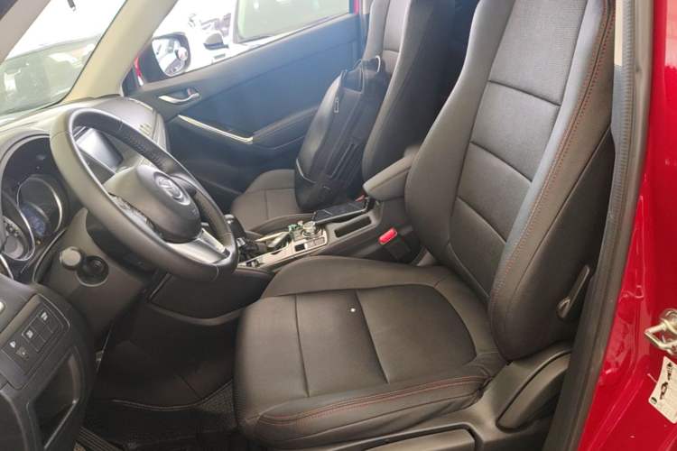 Used Mazda CX-5 2015 2.0L Automatic Two-Wheel Drive Urban Version Left Front Seat