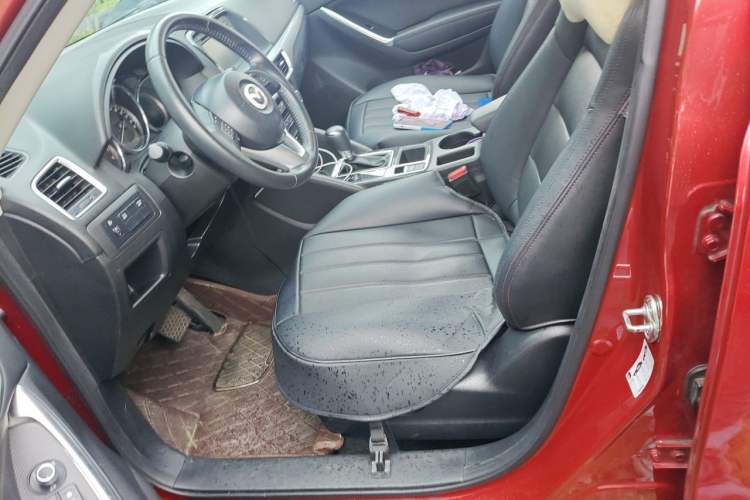 Used Mazda CX-5 2015 2.0L Automatic 4x4 Luxury Edition Left Front Seat