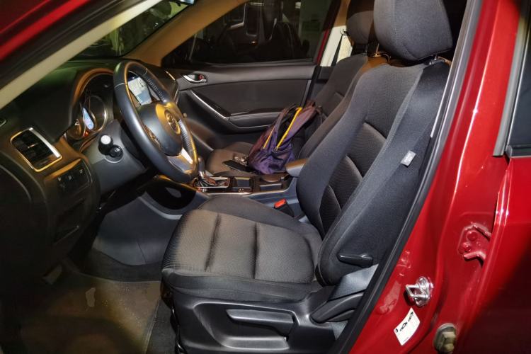 Used Mazda CX-5 2015 2.0L Automatic Two-Wheel Drive Urban Version Left Front Seat
