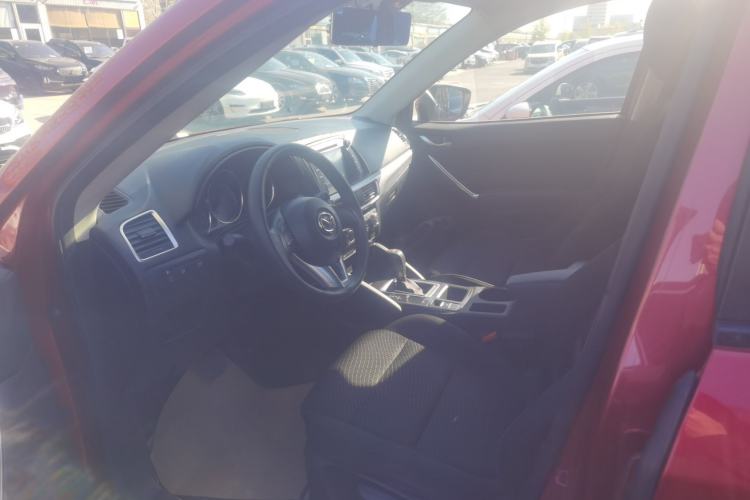 Used Mazda CX-5 2015 2.0L Automatic Two-Wheel Drive Urban Version Left Front Seat