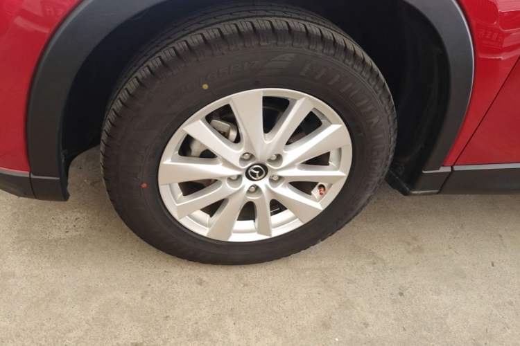 Used Mazda CX-5 2015 2.0L Automatic Two-Wheel Drive Urban Version Left Front Wheel Hub