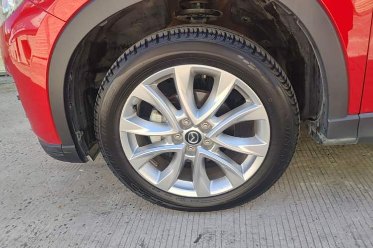 Used Mazda CX-5 2015 2.5L Automatic 4x4 Prestige Edition Left Front Wheel Hub