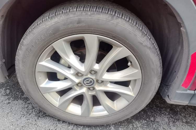 Used Mazda CX-5 2015 2.5L Automatic 4x4 Prestige Edition Left Front Wheel Hub