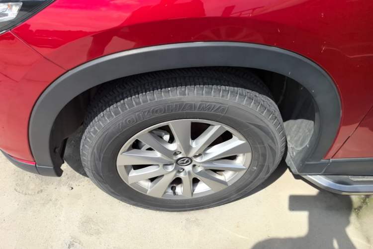 Used Mazda CX-5 2015 2.0L Automatic Two-Wheel Drive Urban Version Left Front Wheel Hub