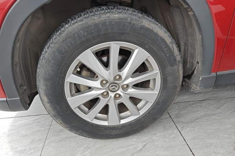 Used Mazda CX-5 2015 2.0L Automatic Two-Wheel Drive Urban Version Left Front Wheel Hub