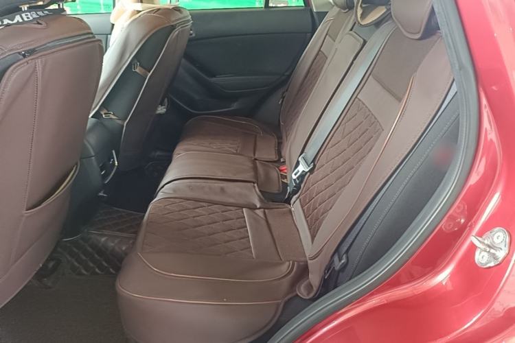 Used Mazda CX-5 2015 2.0L Automatic Two-Wheel Drive Urban Version Left Rear Seat