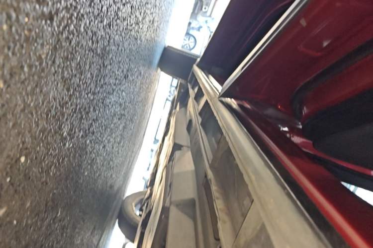 Used Mazda CX-5 2015 2.0L Automatic Two-Wheel Drive Urban Version Left Side Sill