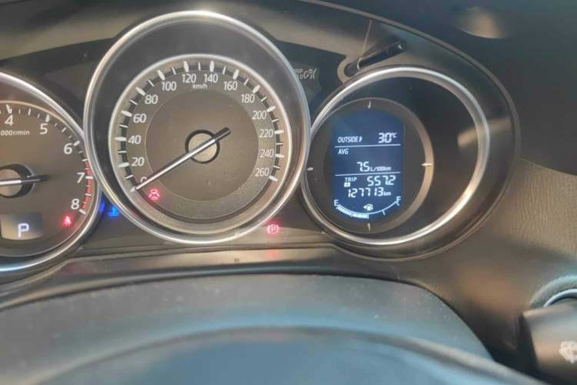 Used Mazda CX-5 2015 2.0L Automatic Two-Wheel Drive Urban Version Odometer Close Up