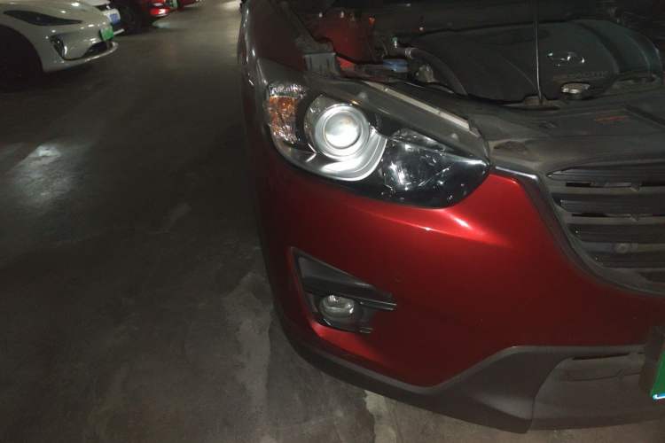 Used Mazda CX-5 2015 2.0L Automatic Two-Wheel Drive Urban Version Right Front Headlight