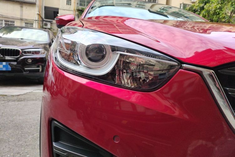 Used Mazda CX-5 2015 2.0L Automatic Two-Wheel Drive Urban Version Right Front Headlight
