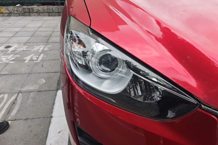 Used Mazda CX-5 2015 2.0L Automatic Two-Wheel Drive Urban Version Right Front Headlight