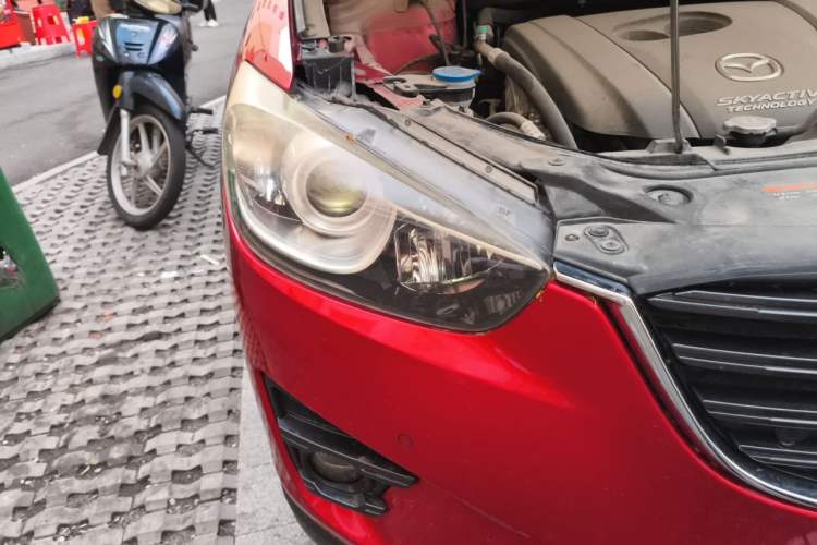 Used Mazda CX-5 2015 2.5L Automatic 4x4 Prestige Edition Right Front Headlight