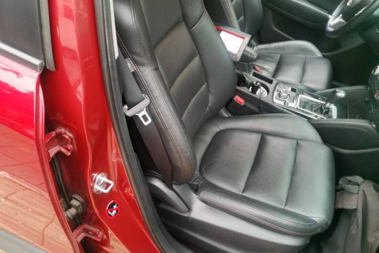 Used Mazda CX-5 2015 2.5L Automatic 4x4 Prestige Edition Right Front Seat