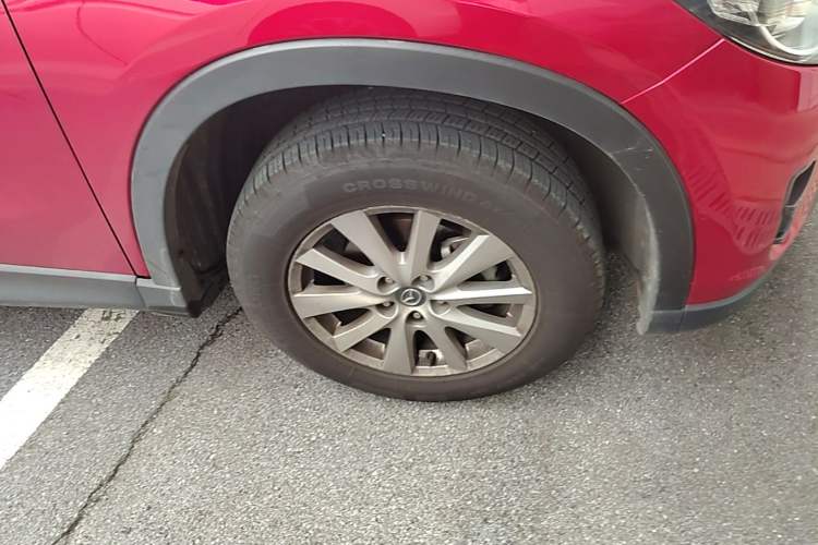 Used Mazda CX-5 2015 2.0L Automatic Two-Wheel Drive Urban Version Right Front Wheel Hub