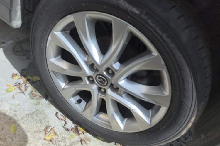 Used Mazda CX-5 2015 2.5L Automatic 4x4 Prestige Edition Right Front Wheel Hub