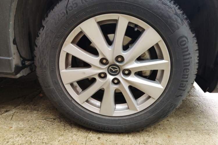 Used Mazda CX-5 2015 2.0L Automatic Two-Wheel Drive Urban Version Right Front Wheel Hub