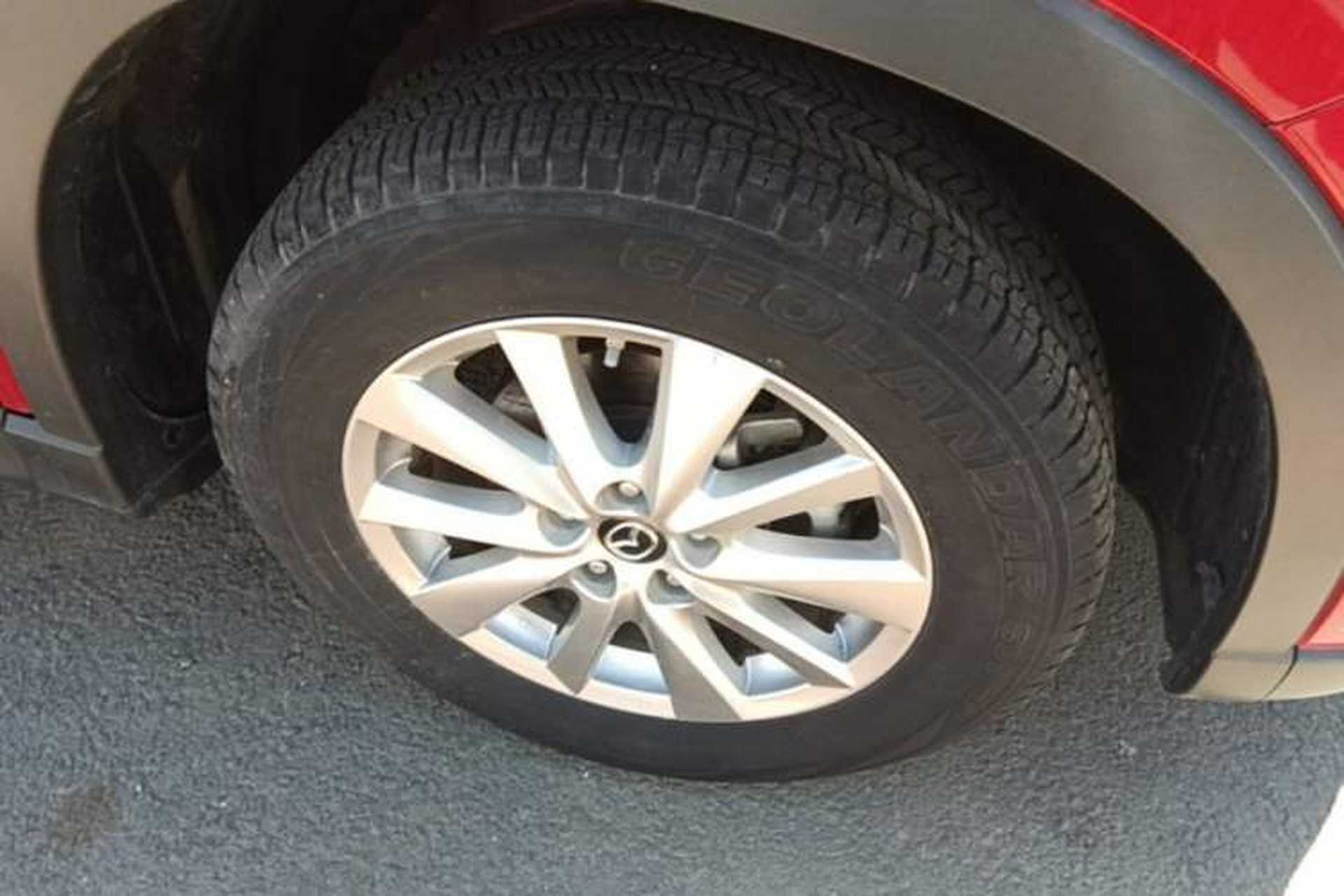Used Mazda CX-5 2015 2.0L Automatic 2WD Comfort Edition Right Front Wheel Hub