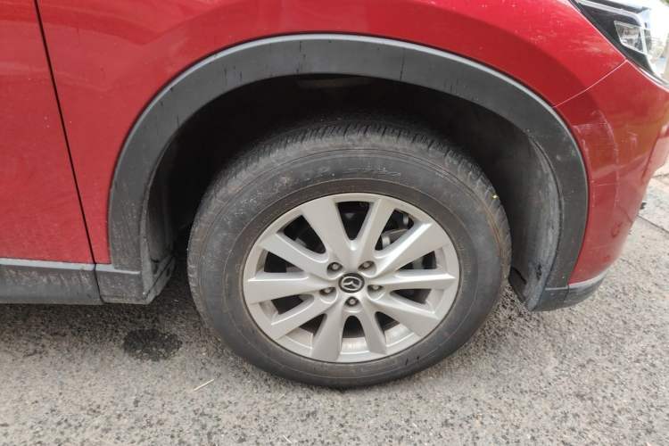 Used Mazda CX-5 2015 2.0L Automatic Two-Wheel Drive Urban Version Right Front Wheel Hub
