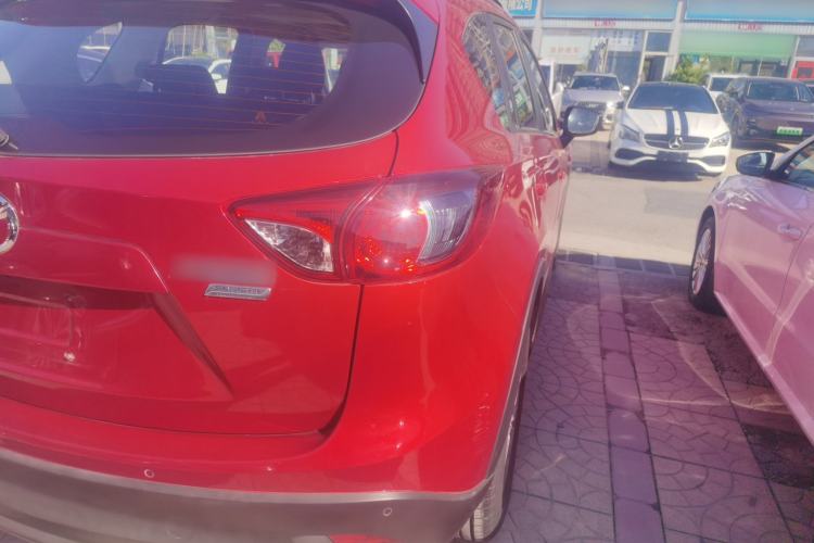 Used Mazda CX-5 2015 2.0L Automatic Two-Wheel Drive Urban Version Right Rear Taillight