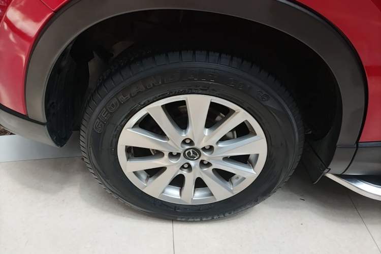 Used Mazda CX-5 2015 2.0L Automatic Two-Wheel Drive Urban Version Right Rear Wheel Hub