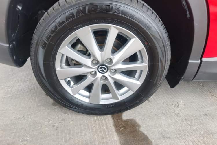 Used Mazda CX-5 2015 2.0L Automatic Two-Wheel Drive Urban Version Right Rear Wheel Hub