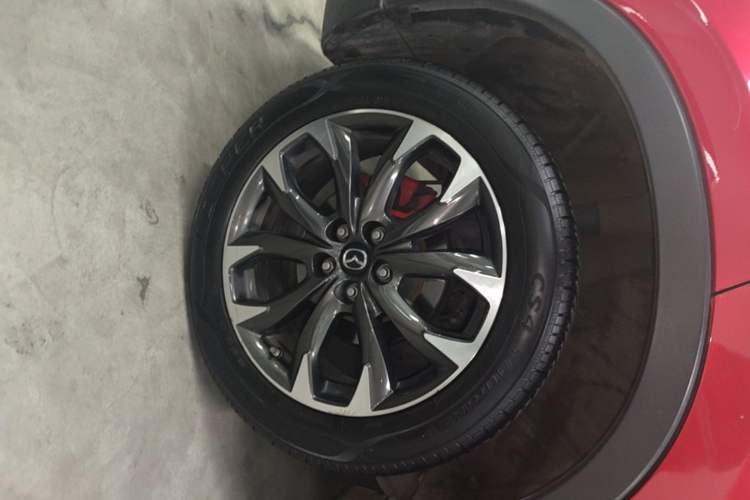 Used Mazda CX-5 2015 2.5L Automatic 4x4 Flagship Model Right Rear Wheel Hub